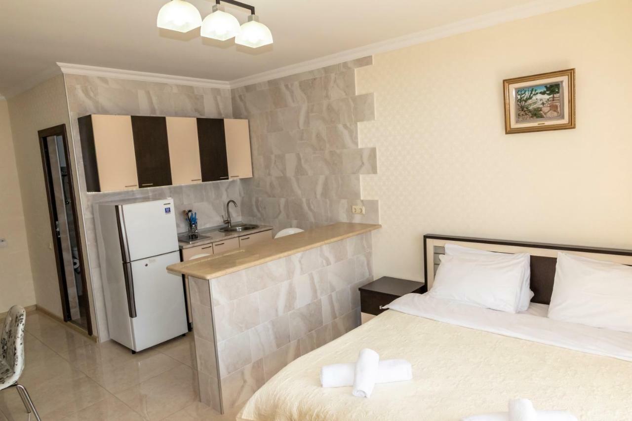 Orbi Apartment Ruslan Батумі Екстер'єр фото