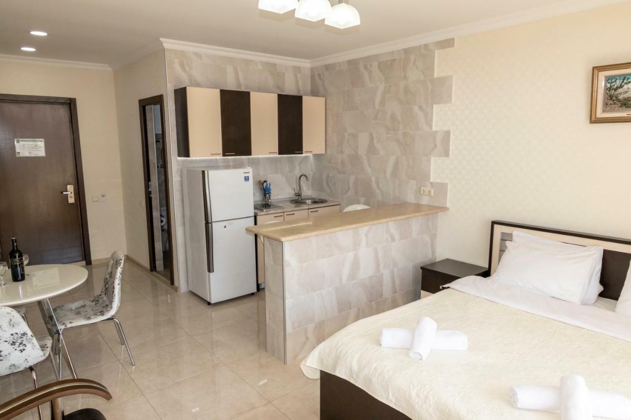 Orbi Apartment Ruslan Батумі Екстер'єр фото